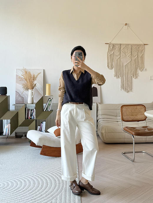 牦牛绒&羊毛混纺 花纱V领针织马甲 商品图3