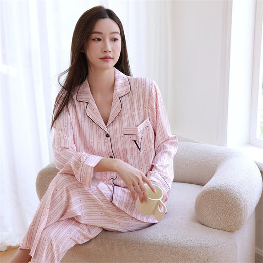 春夏【刘亦菲同款冰丝睡衣】条纹长袖缎面家居服套装 舒适透气可外穿睡衣 商品图4