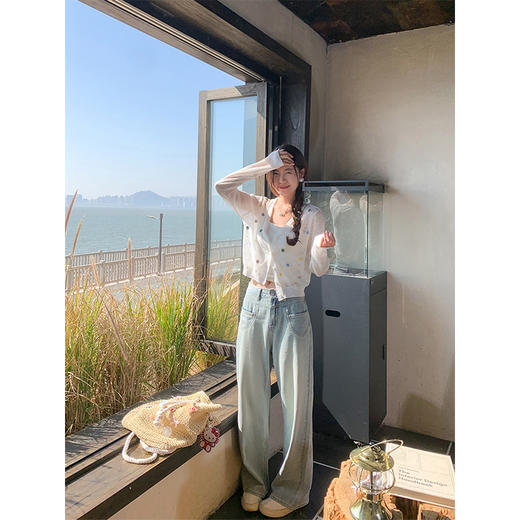 <曾小咸推荐>3.28现货秒杀 ！微信超特价！韩系彩色绣花开衫 日常129.99 立减60 秒杀69.99！！ 商品图3