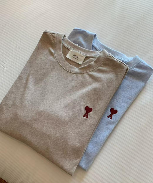 原单正品爱米AMI 爱心刺绣情侣款长袖，纯棉质地，面料很舒服，不易皱，平整有型。
两个色，尺码XS-XL 商品图12