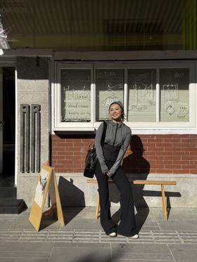 阳光明媚 生活万岁