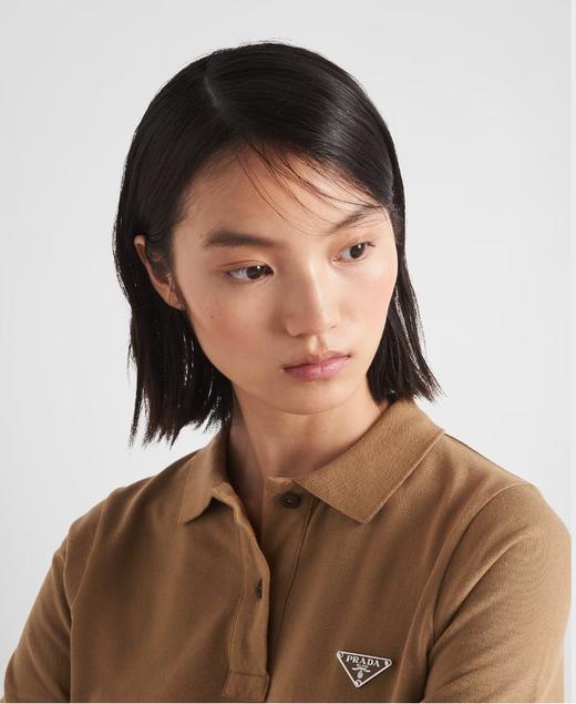 点此购买 普拉达春夏季三角扣女款短袖POLO衫 gz 309719 商品图7