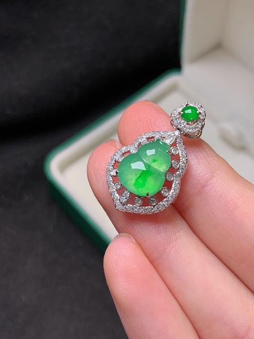 葫芦翡翠吊坠 商品图2