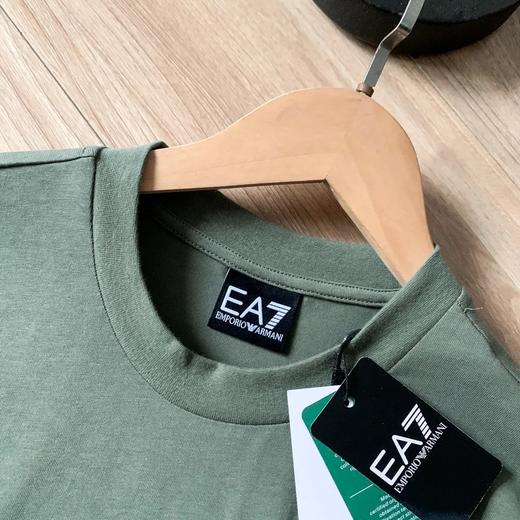 小鹰 EA7 2025男女同款情侣全棉廓形健身训练T恤是一款兼具时尚与功能性的运动服饰 商品图11