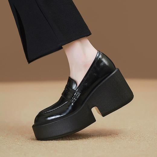 【预售5天】内增高乐福鞋，尖头新款英伦风小皮鞋ZMXY&ZM2488-1 商品图2