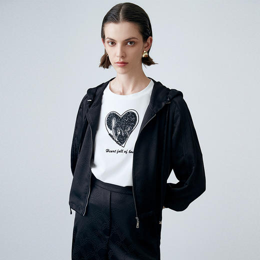 EITIE爱特爱春季新款连帽休闲短款女外套7703414 商品图2