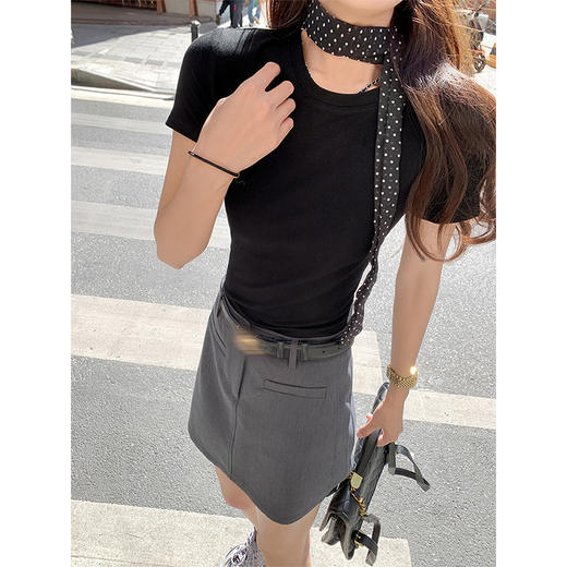 <曾小咸推荐>基础百搭正肩短袖修身T恤 商品图4