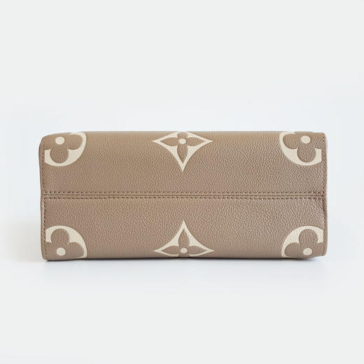 【95新】LV路易威登ONTHEGOM45779小号大象灰全皮款ON THE GO单肩手提包女士现售价：17000！200125AI18 商品图5