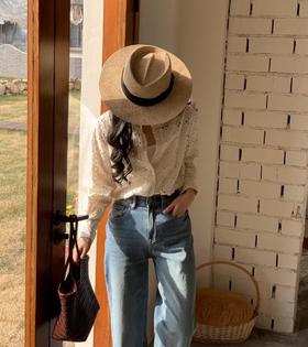 老米优品🎈篙端！韩国1：1定制《镂空重工刺绣衬衫》奶油色系，优雅温柔，精致韩国小姐姐  CY240904A