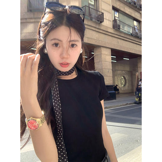 <曾小咸推荐>基础百搭正肩短袖修身T恤 商品图2