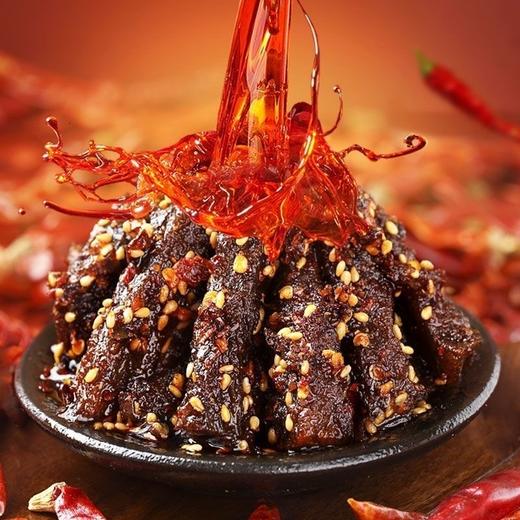 【3包更划算！麻辣牛肉】四川特产甄选进口草饲牛肉，肉质劲道肉质紧实，香香辣/卤辣/麻辣牛肉干100g，休闲网红零食批发即食小吃QQ 商品图2