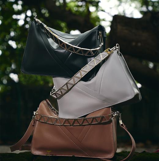 明治女包真皮手提小包高级感斜挎包2025新款轻奢原创小包 商品图0