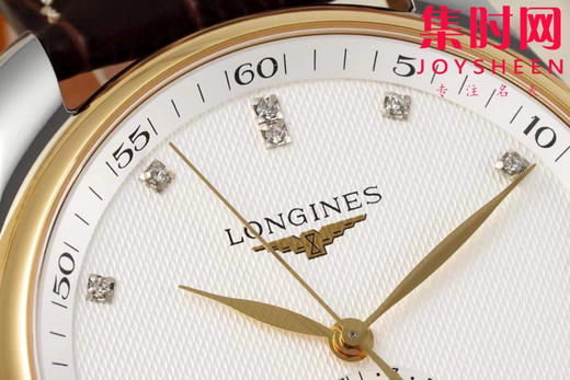 AF浪琴名匠月相系列 间金款 四针月相 名匠月相42mm 自动机械 男士腕表
机芯：搭载改L899.5 商品图3