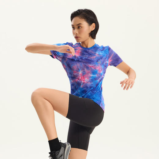 优极UG 绞缬·女款UP跑步短袖T恤 商品图4