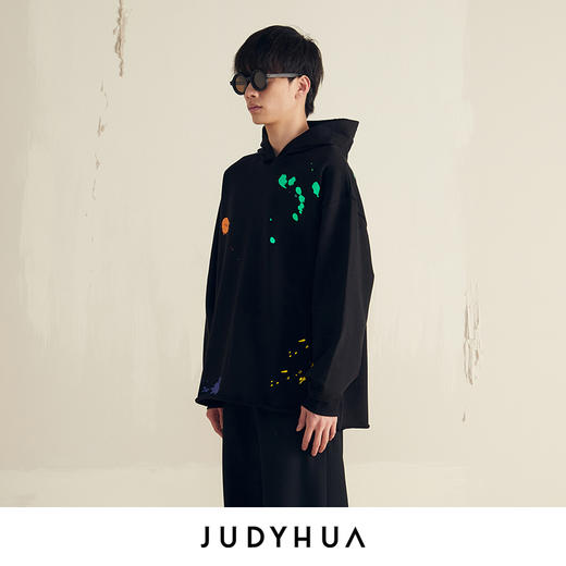 JUDYHUA 艺术家系列丙烯飞溅卫衣 商品图4
