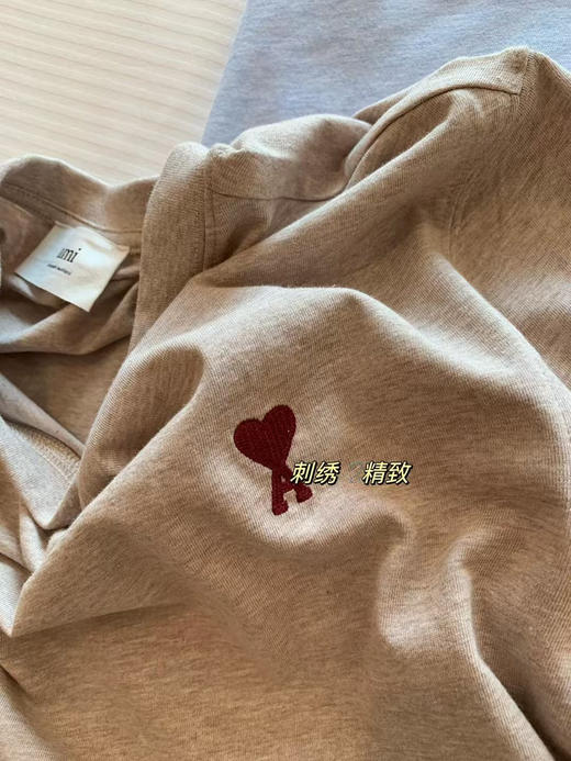 原单正品爱米AMI 爱心刺绣情侣款长袖，纯棉质地，面料很舒服，不易皱，平整有型。
两个色，尺码XS-XL 商品图6