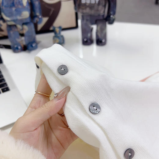 春款V领小开衫｜9色可选，修饰身材比例 商品图2