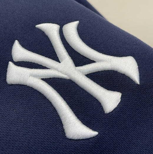 早春 NewEra纽亦华男女刺绣加薄绒卫衣021503 商品图10