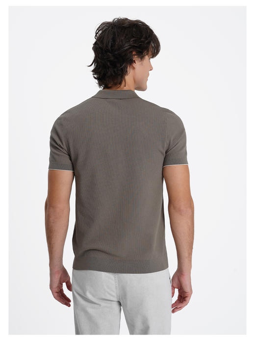 callisto仪式系列麦麸棕海岛棉燕子领T恤 商品图4