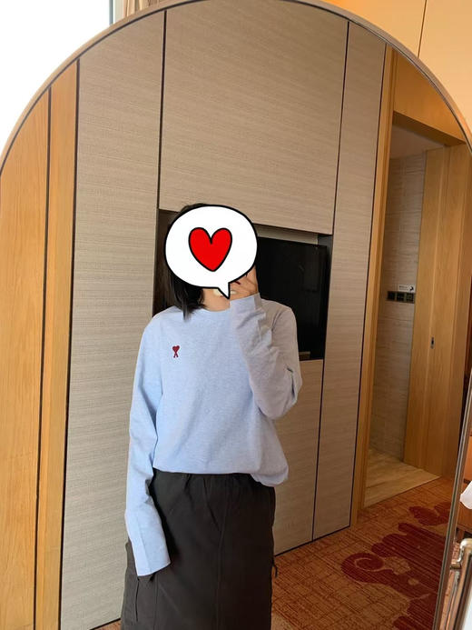 原单正品爱米AMI 爱心刺绣情侣款长袖，纯棉质地，面料很舒服，不易皱，平整有型。
两个色，尺码XS-XL 商品图2