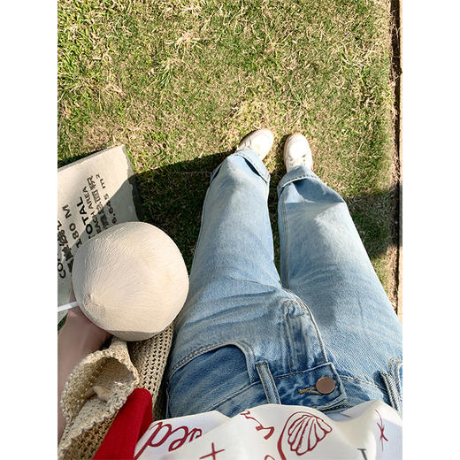 <曾小咸推荐>慵懒显瘦兰裤脚翻边高腰牛仔裤 商品图2