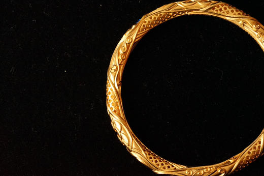 乾坤圈手镯银币（喀麦隆发行） 商品图3