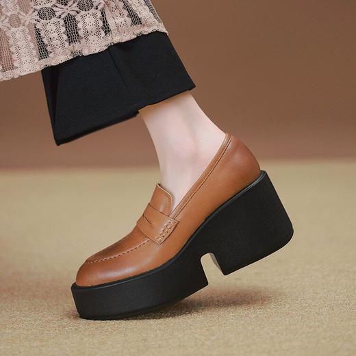 【预售5天】内增高乐福鞋，尖头新款英伦风小皮鞋ZMXY&ZM2488-1 商品图0