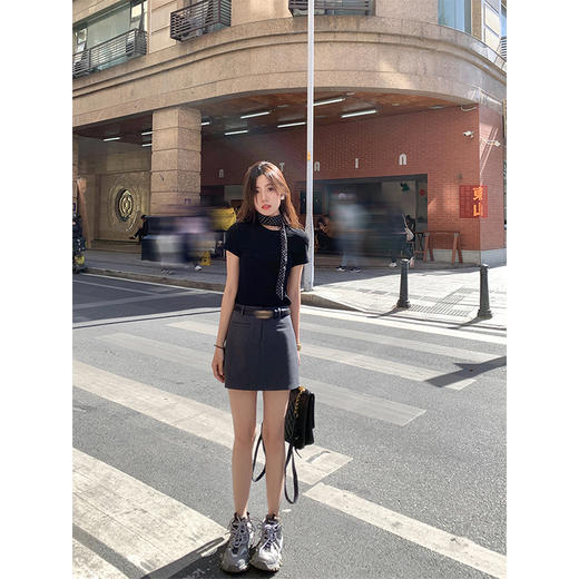 <曾小咸推荐>基础百搭正肩短袖修身T恤 商品图3