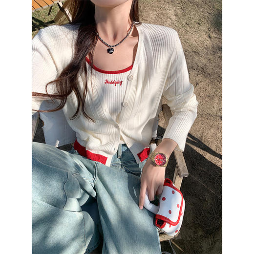 <曾小咸推荐>3.27现货秒杀 ！微信超特价！撞色针织开衫 日常139.99 立减80 秒杀59.99！！ 商品图1