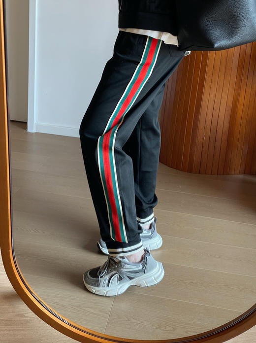 原价400特价G家情侣款运动彩色织带休闲套装2.19 商品图1