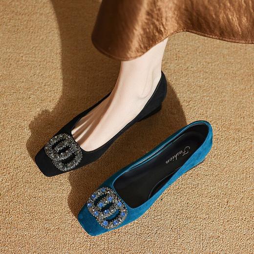 【预售5天】巨好穿法式单鞋女春秋季新款方头中跟粗跟真皮磨砂皮水钻YS&0113 商品图1