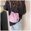 裁缝学苑AQ426韩版休闲新款小众单肩包斜挎包小布包手机包女休闲百搭迷你小桶包 商品缩略图6
