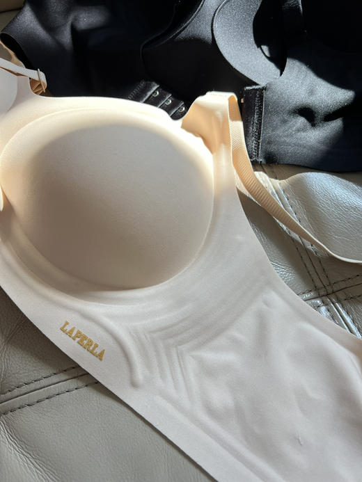 220-6 自留 LP发泡软支撑文胸 无痕支撑 好穿包裹好支撑佳 商品图6