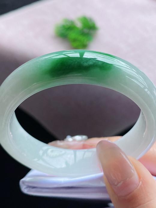 51正圈翡翠手镯 商品图1