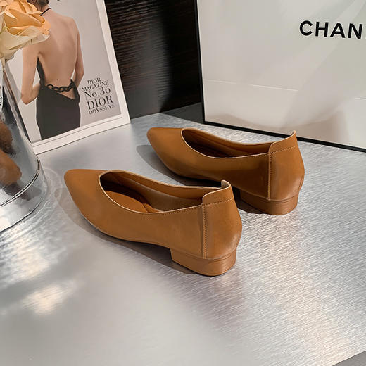 女士平底软尖头单鞋春夏百搭舒适休闲浅口柔皮奶奶女单鞋34-41 商品图7