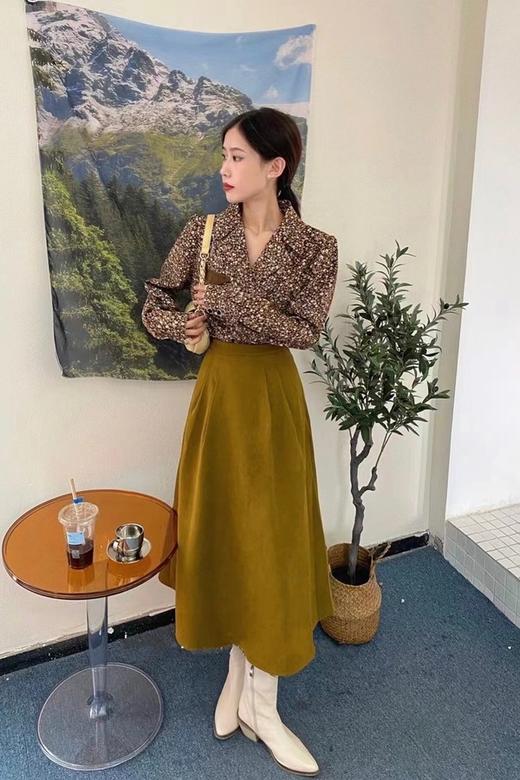 L.Fleuri 草绿色绒面半裙 15469 商品图2