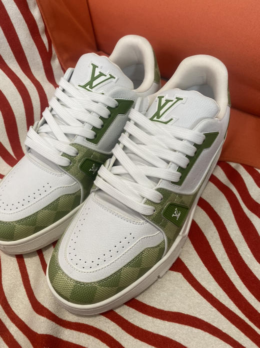 全新外贸出口男女款LV高尔夫款球鞋男女同款下单需备注尺码女35.36.37.38.39.男款 39.40.41.42.43.44.45 商品图2