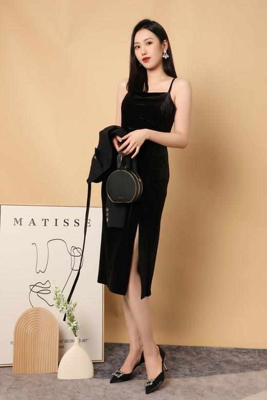 SIA SAYLOR 气质小香短款外套丝绒吊带裙套装 15427 商品图3