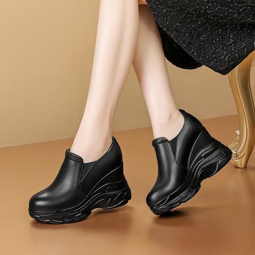 【预售5天】坡跟女单鞋新款小个子超高跟厚底防水台松糕休闲真皮圆头皮鞋SMQ&6012 商品图3