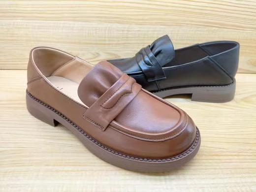 豪行女鞋23351611圆头方跟透气真皮时尚百搭女士单鞋 商品图4