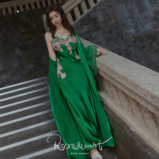 彩色蕾丝露背长款真丝吊裙睡袍 A22103 商品图1