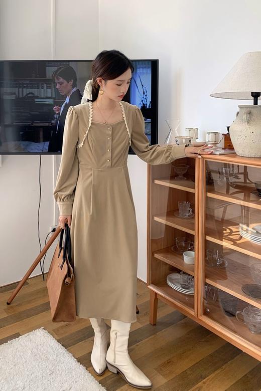 Stay2Weeks 温柔系卡其色高腰A字连衣裙 15610 商品图0
