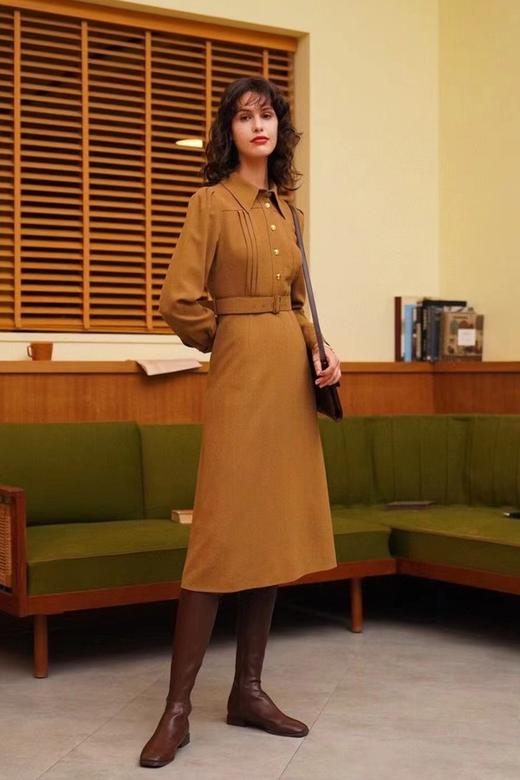 Le Malene 衬衫领胸前压褶高腰A摆连衣裙 15484 商品图3