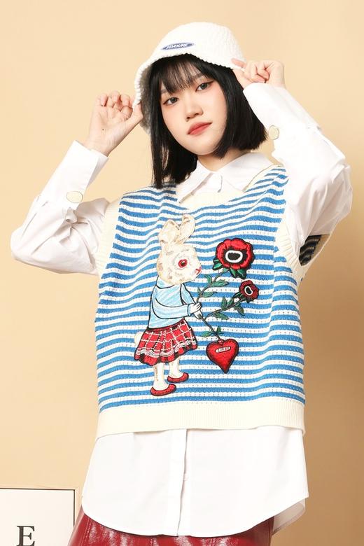 Stay2Weeks 条纹兔子刺绣圆领针织背心 15625 商品图3