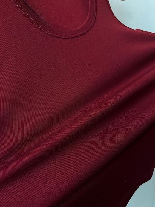 【必入单品】噢蜜ooomeooo高弹遮副乳背心“体态管理必修课” 商品图13