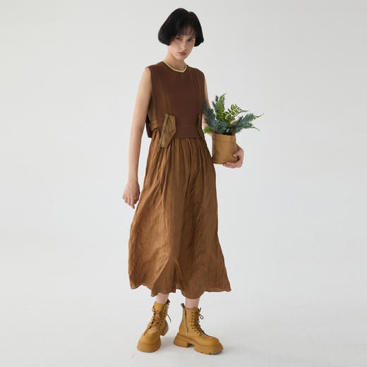 谜底毛织拼接连衣裙无袖2025春季新品文艺风设计感长裙251ML0086 商品图1