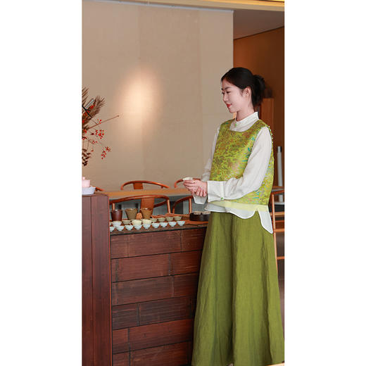 【抖音专属】半裙（23706361C春辰高定款） 商品图1