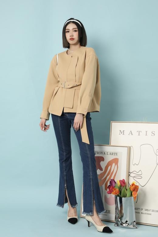 Le Malene 卡其色简约气质款圆领腰带外套 15636 商品图2