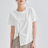【自】全新升级【铂金会员100/天猫129/差价29】(82453) 洛诗琳2025春夏高级感设计小众短袖T恤不规则下摆褶皱上衣 商品缩略图2