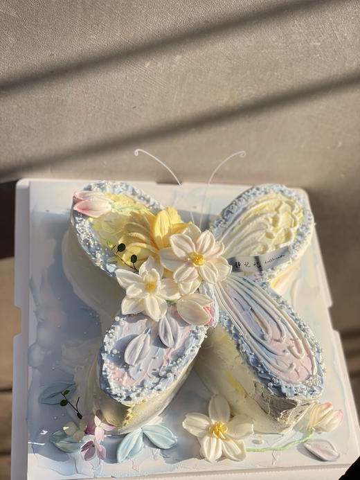 刮刀花异形蝴蝶奶油蛋糕 下单前请仔细阅读商品详情 商品图1